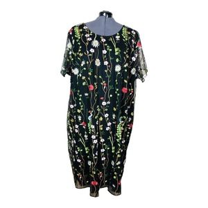 2639 Lane Bryant Women's Sz 5X Short Sleeve Lace Floral Embroidered Shift Dress